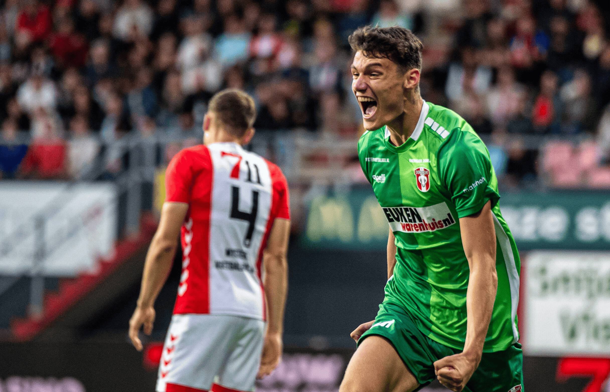 九游客户端入口-德甲清晨走向成谜，夏洛特黄蜂远射贴柱，信心回归，控场能力受关注的简单介绍